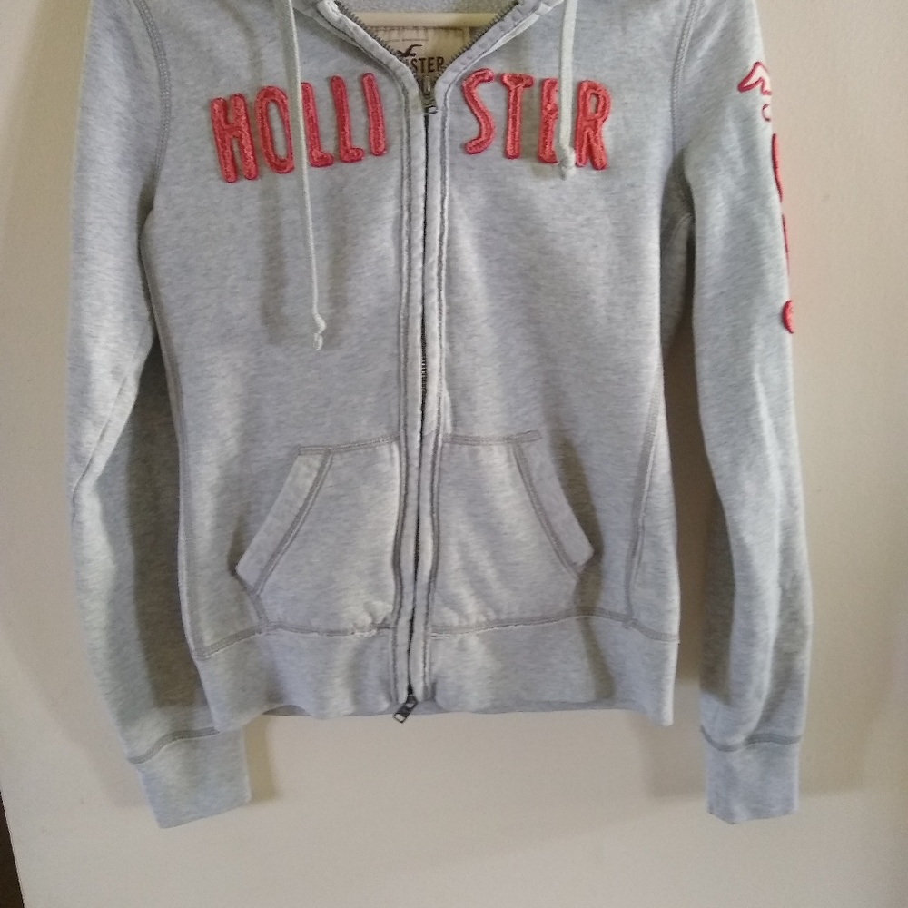 Women's Hollister gray hooded sweatshirt